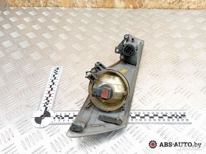 Фара противотуманная правая передняя Citroen C5 2