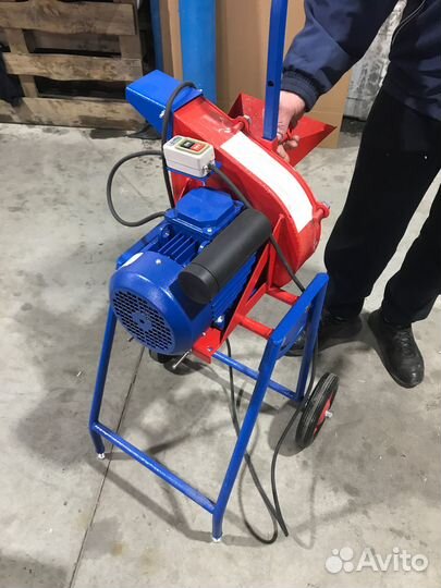 Измельчитель веток У-250 (электрический 220в)