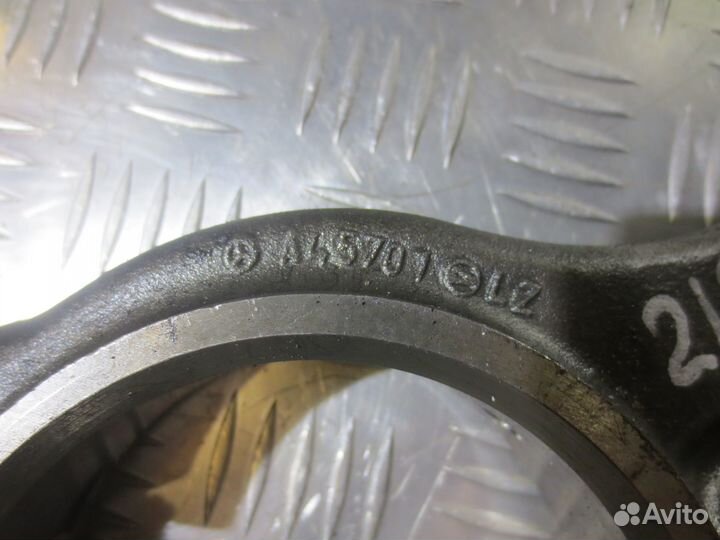 Шатун Mercedes-Benz A4570300120