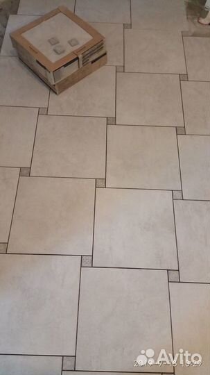 Плиточник - опытный мастер