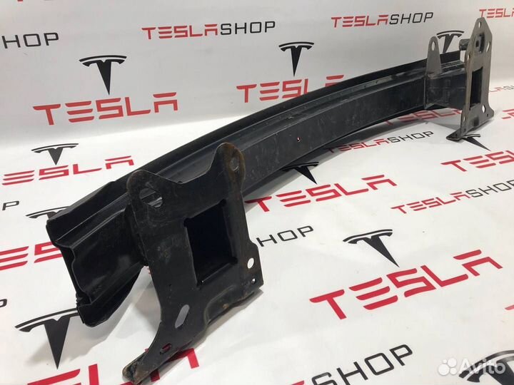 Усилитель переднего бампера Tesla Model X 2016