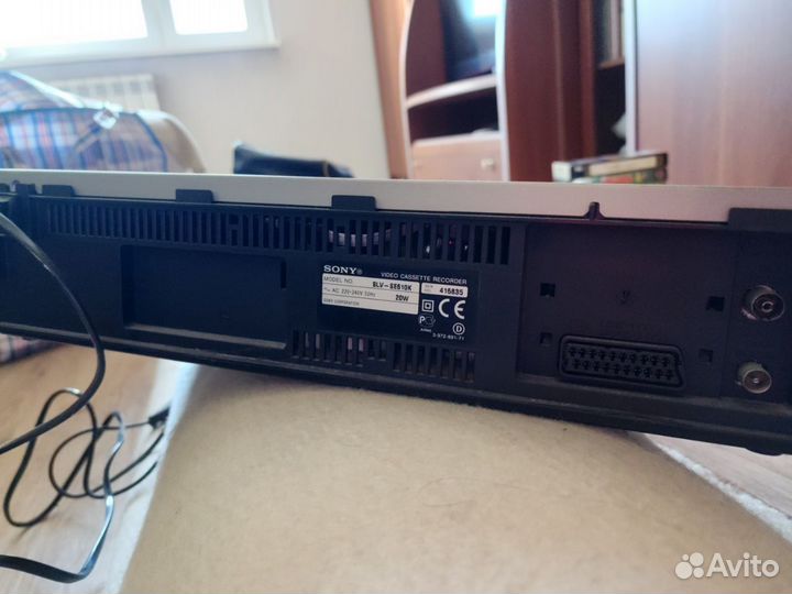 Видеомагнитофон sony