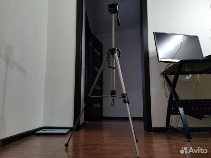 Штатив для фотоаппарата continent a3