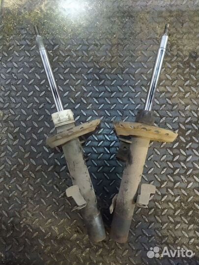 Амортизатор Land Rover Freelander 2