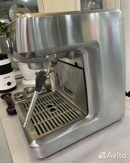 Кофемашина Bork