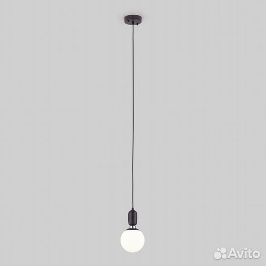 Люстра подвесная на кухню современная