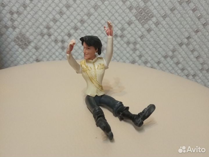 Фигурка принца