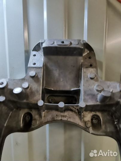 Yamaha tmax 500 3 подрамник