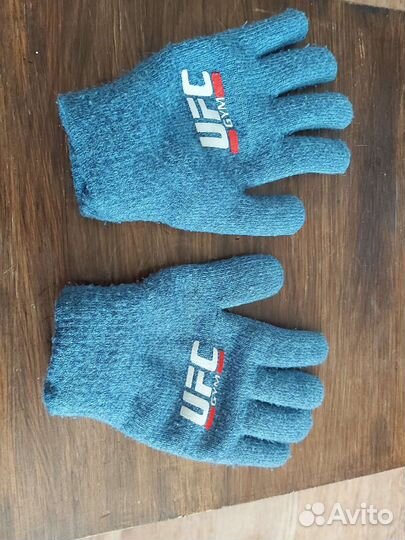 Перчатки зимние на 10-11 лет