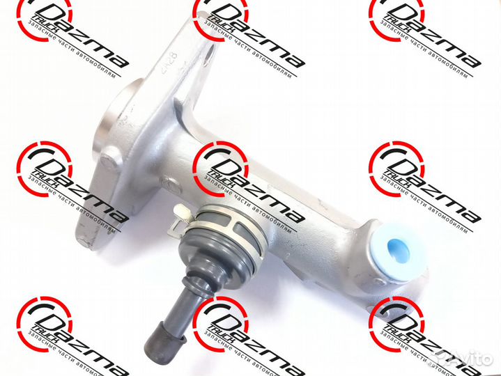 Isuzu 8980976940 Цилиндр сцепления главный NQR71/75 (8980976940/8980977650/8972107481)