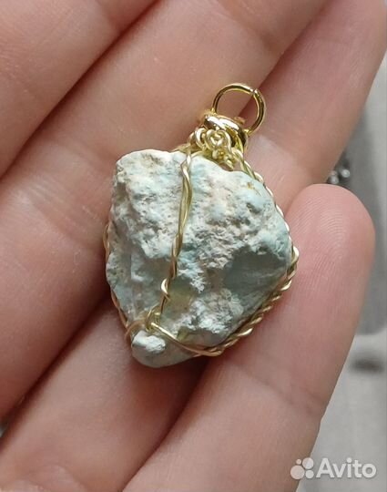 Бирюза натуральная природная подвеска