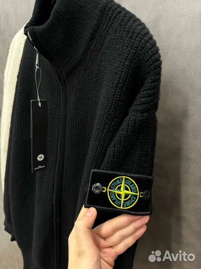 Классные свитера Stone island 2024