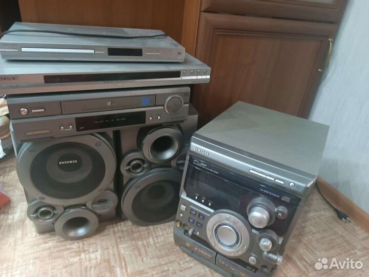 Музыкальный центр samsung + dvd 3шт