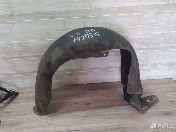 Локер задний правый mercedes w210 e class