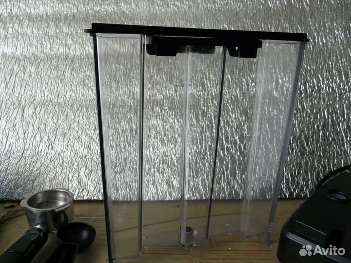 Кофеварка рожковая Polaris 1536Е