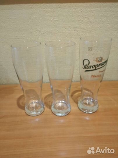 Пивные бокалы и стопки