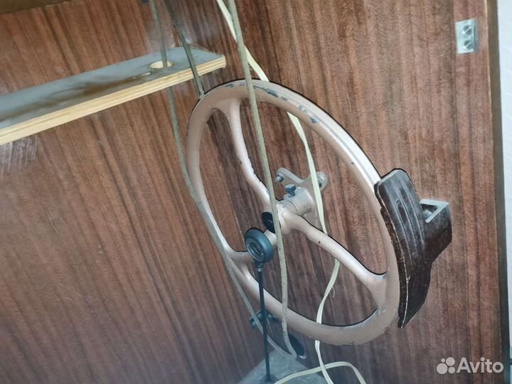 Швейная машина Чайка 3