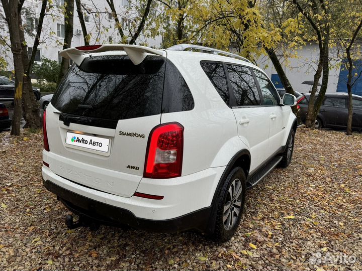 SsangYong Rexton 2.7 AT, 2012, 178 500 км