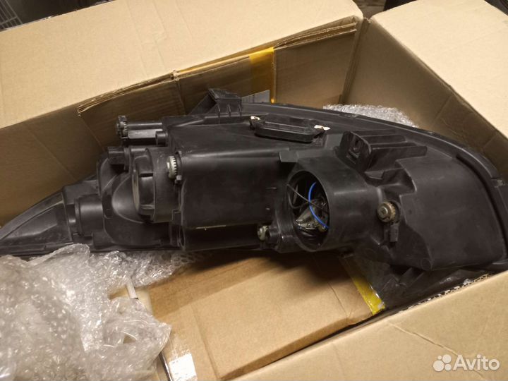 Hyundai ix35 фара правая