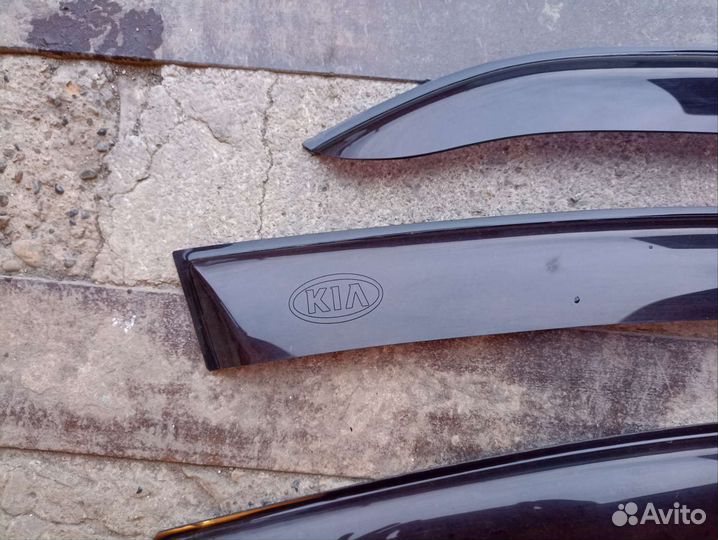 Дефлекторы окон(Ветровики)на Kia Cerato2 поколение