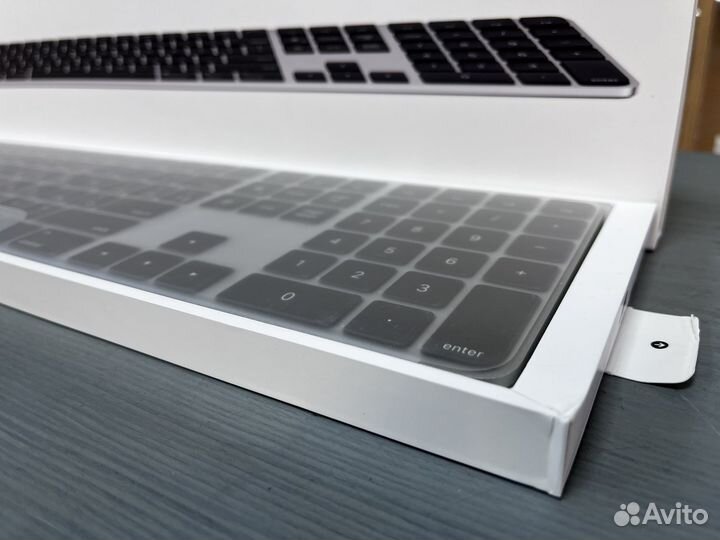 Apple Magic KeyBoard Черный с Touch ID Новая