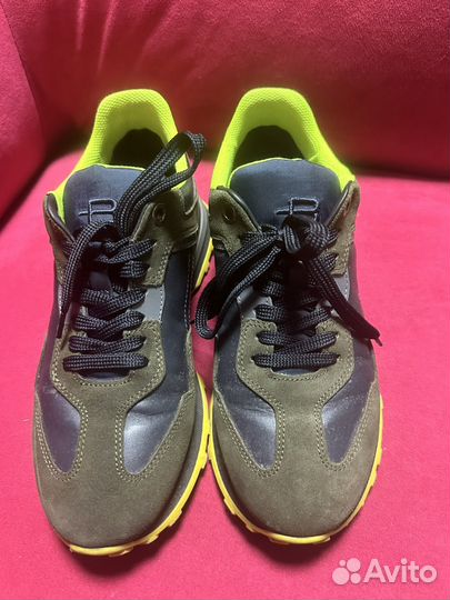 41 бу кроссовки Baldinini