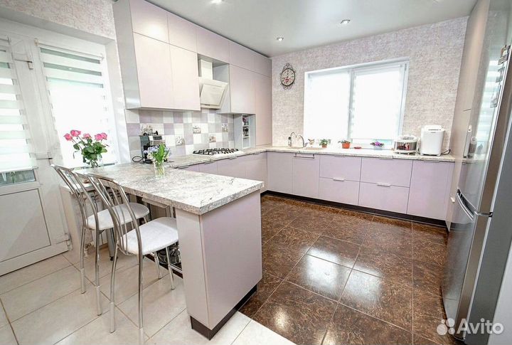 Кухонные гарнитуры на заказ