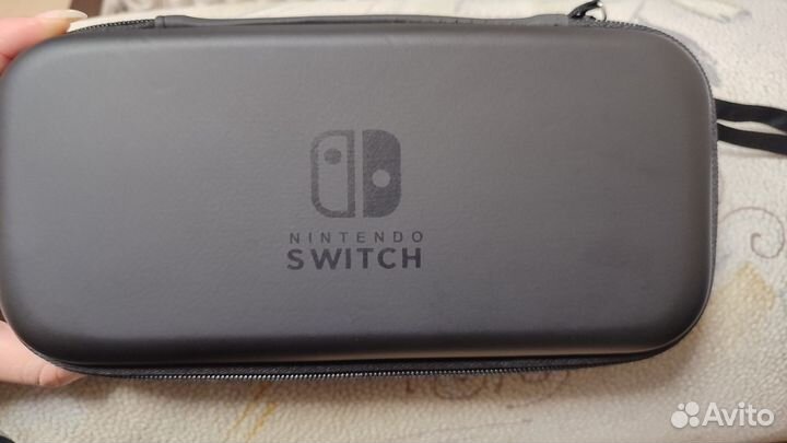 Портативная игровая приставка nintendo switch