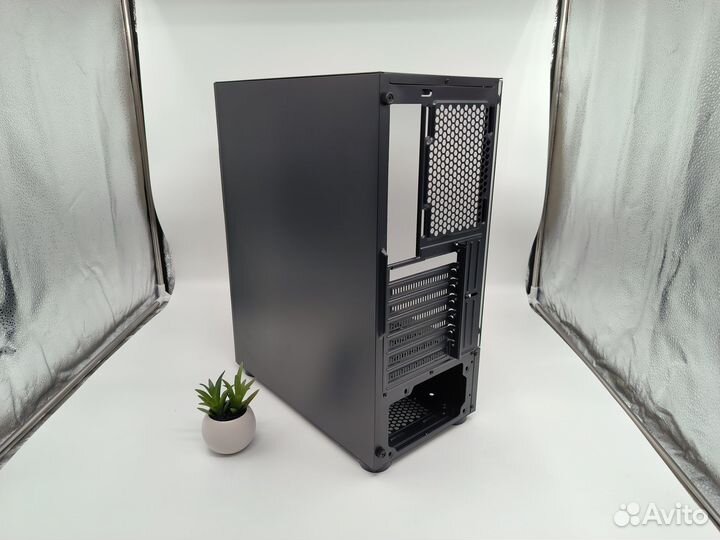 Корпус для компьютера Evesky