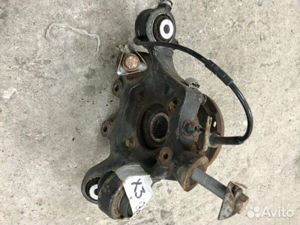 Кулак поворотный задний правый Bmw X3 F25 2.0 2015