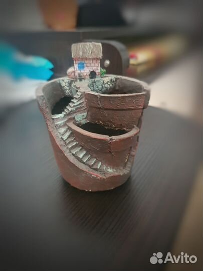 Декоративный горшок