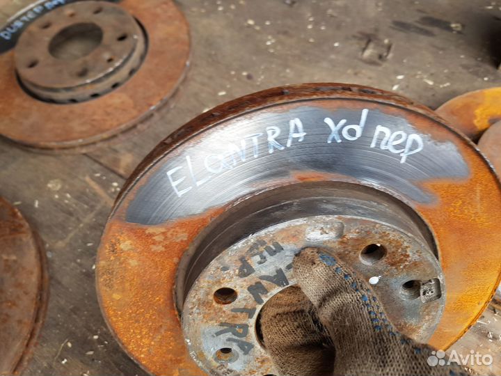 Диск тормозной передний Hyundai Elantra XD