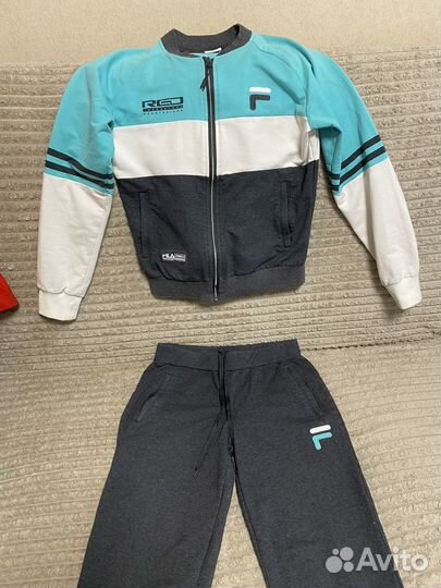 Спортивный костюм женский