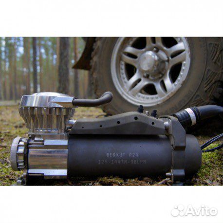Автомобильный компрессор Berkut R24