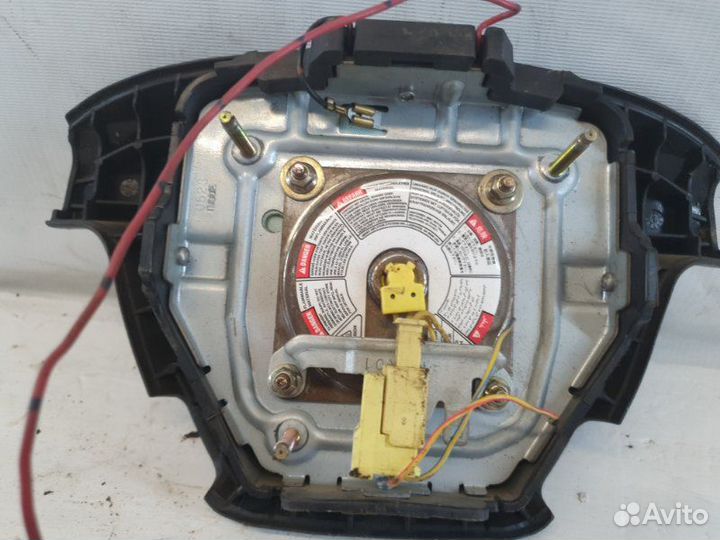 Подушка безопасности в руль Mitsubishi Lancer 9