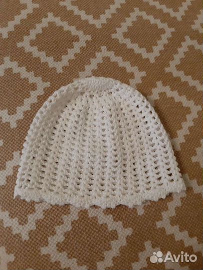 Шапка женская вязаная