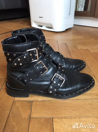Кожанные ботинки 36 р Stradivarius