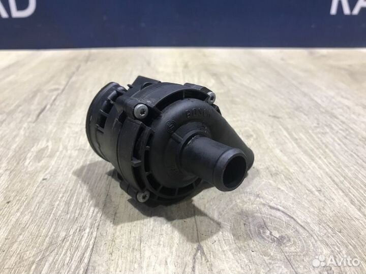 Насос (помпа) электрический Nissan Qashqai+2 JJ10