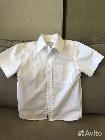Рубашка белая на мальчика 128