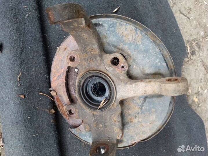 Кулак поворотный передний Great Wall Hover H3 H5