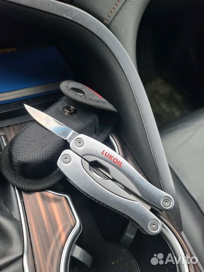 Нож мультитул