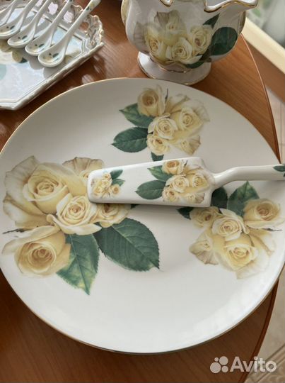 Сервиз столовый фарфор Англия