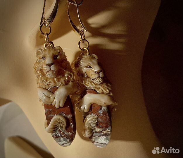 Серьги со львами