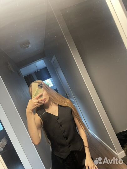 Жилет женский черный классический офисный