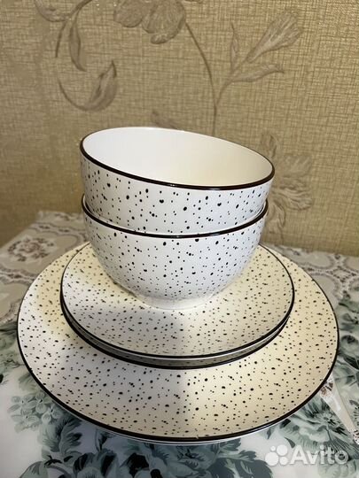 Тарелки сервиз набор в крапинку
