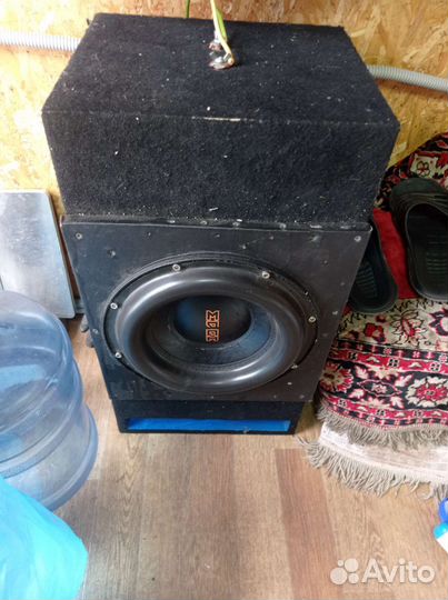 Сабвуфер +усилитель