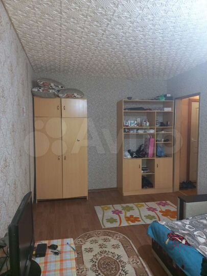 1-к. квартира, 32 м², 1/9 эт.