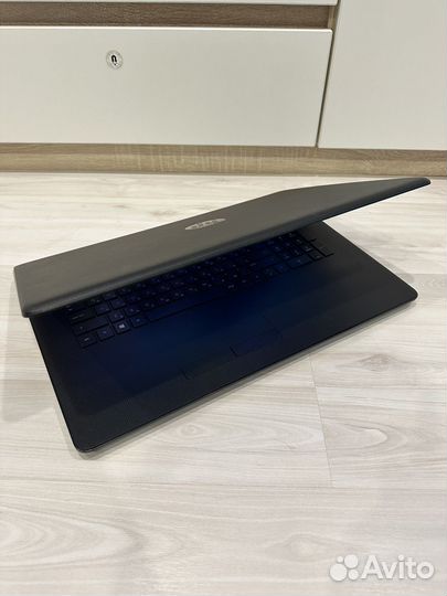 Мощный Большой Ноутбук HP