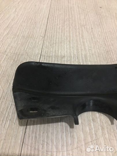 Брызговик Mercedes Benz S500L W220 M113.960 1999