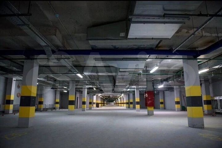 Машиноместо, 20 м²